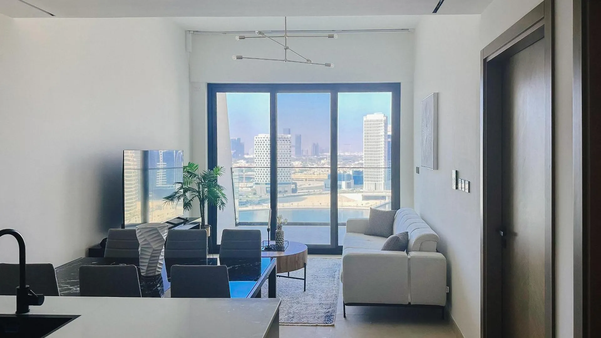 Waterfront apartment with Burj Khalifa views in Business Bay Dubai 0*,  United Arab Emirates